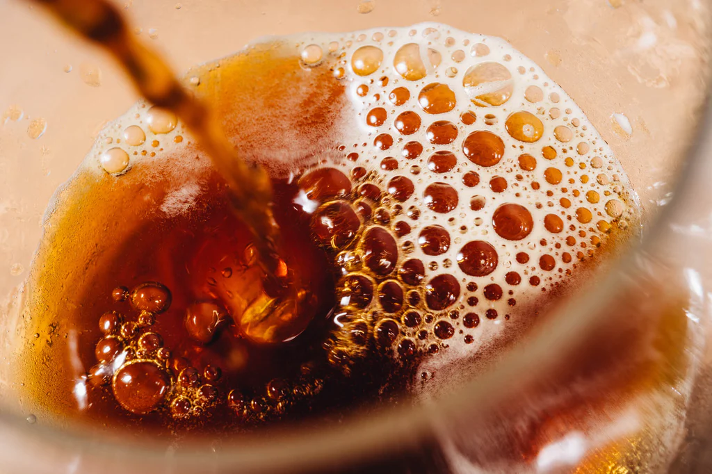 Điều gì quyết định màu sắc của chiết xuất cà phê?