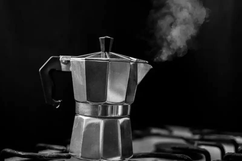 Moka Pot P.1 – Lịch sử thiết kế ấm Moka
