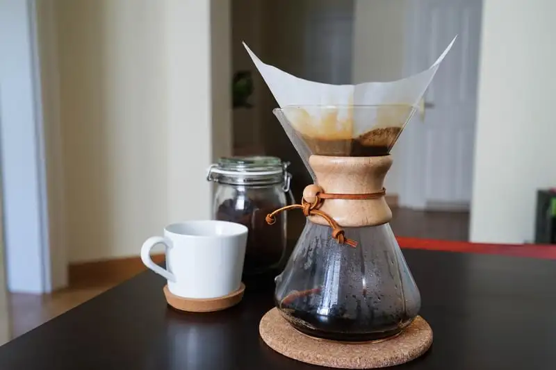 Vì sao bình Chemex đạt đến tầm biểu tượng thời đại?