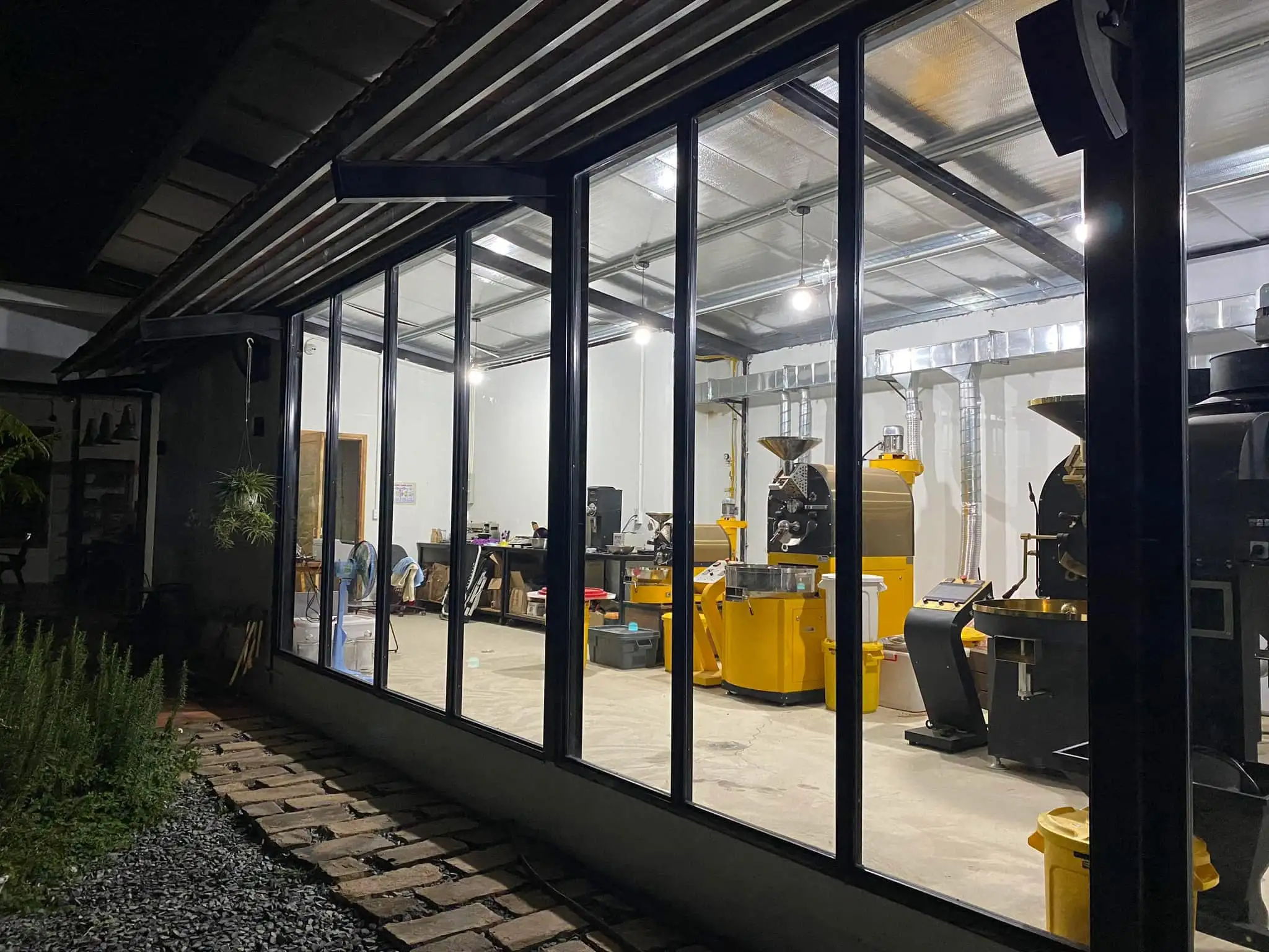 O Tesla chất lượng cao